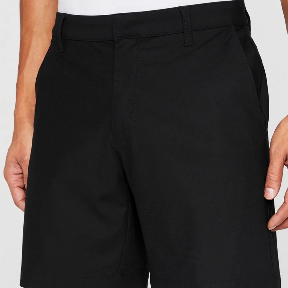 NWT Fabletics Men’s The Don Short 8‑in – Black – Size 34